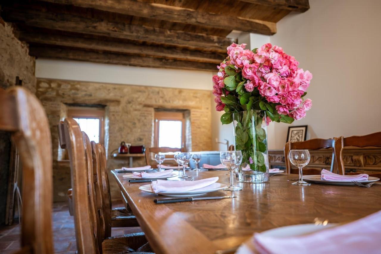 Chambres Et Table D'Hotes - Les Jardins De La Longagne Saussenac ภายนอก รูปภาพ