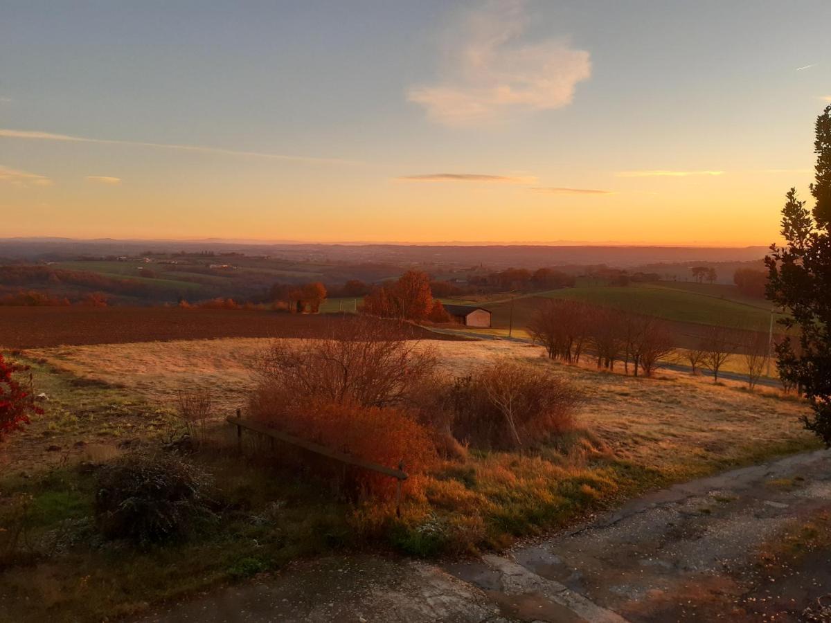 Chambres Et Table D'Hotes - Les Jardins De La Longagne Saussenac ภายนอก รูปภาพ